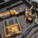 Aparafusadora Impacto Compacto sem Escovas XR 18V Dewalt DCF850NT-XJ