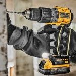 Berbequim Percusso Compacto sem Escovas XR 18V Powerstack Dewalt DCD805E2T-QW