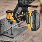 Kit XR 18V Powerstack Dewalt DCK2052H2T-QW Berbequim de Martelo + Chave de Impacto + 2 Baterias
