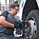 Chave de Impacto GDS 18V-1000 2x5,5AhPC+Gal1880 L-Boxx Bosch