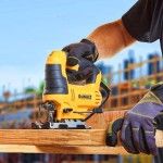 Serra de Recortes 650W Electr�nica Dewalt DWE349-QS