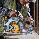 Serra Circular Flexvolt Advantage 18V XR 190mm Dewalt DCS573NT-XJ Serra Circular Flexvolt Advantage 18V XR 190mm Dewalt DCS573NT-XJ