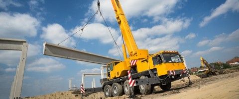 Cami�o Grua